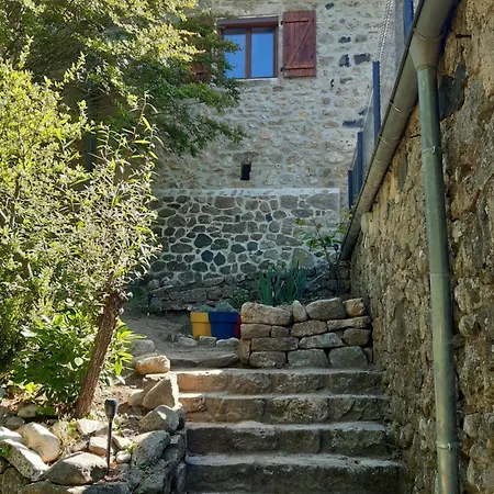 De Cavaillon Hébergement de vacances Genestelle